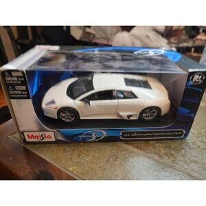 Maisto 1:24 Scale Lamborghini Murcielago LP640 - Diecast Model